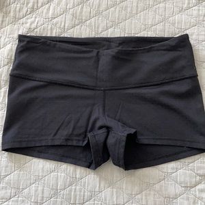 Lululemon Boogie Shorts Size 8